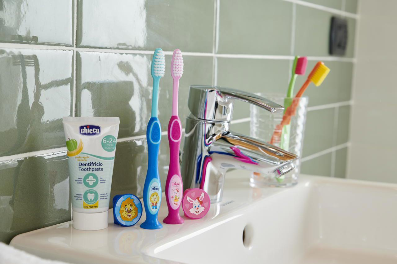 Chicco Spazzolino Rosa 3-6 Anni Chicco Spazzolino Rosa 3-6 Anni