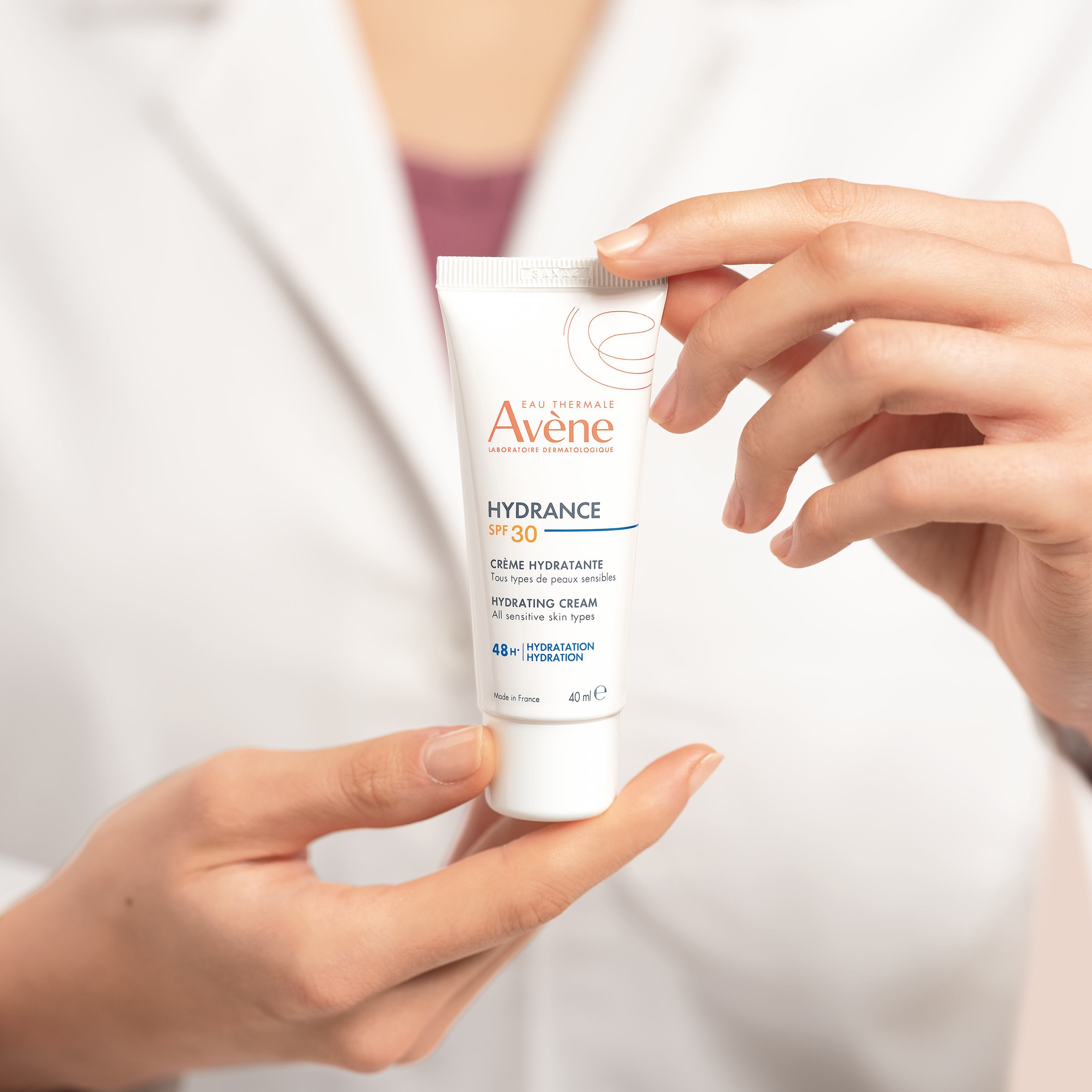 Eau Thermale Avène Hydrance SPF30 Crema Idratante , 40ml