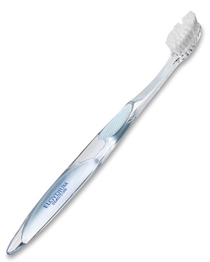 Elgydium Sensitive Spazzolino Per Denti Sensibili Elgydium Sensitive Spazzolino Per Denti Sensibili