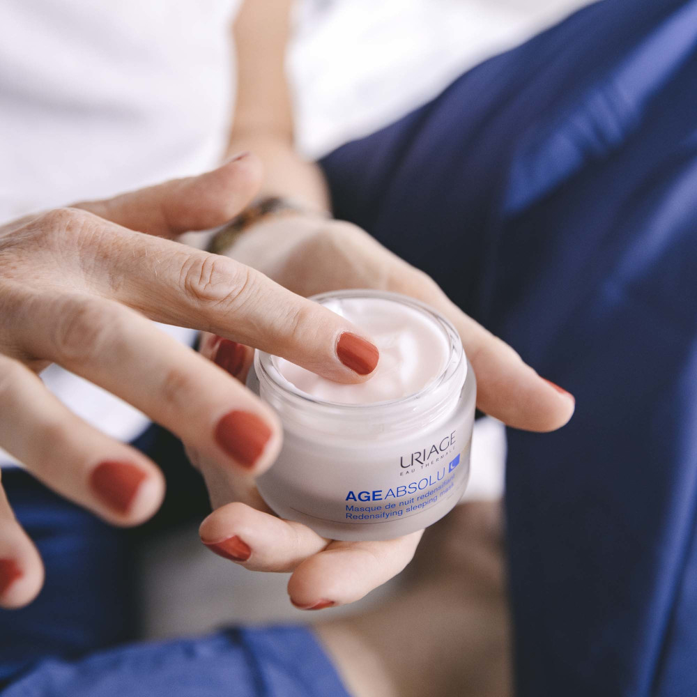 URIAGE AGE ABSOLU Maschera notte ridensificante antirughe per il viso con RETINOLO, ACIDO IALURONICO e BURRO DI KARITÉ I Booster di Procollagene X6 - 50ML URIAGE AGE ABSOLU Maschera notte ridensificante antirughe per il viso con RETINOLO, ACIDO IALURONICO e BURRO DI KARITÉ I Booster di Procollagene X6 - 50ML