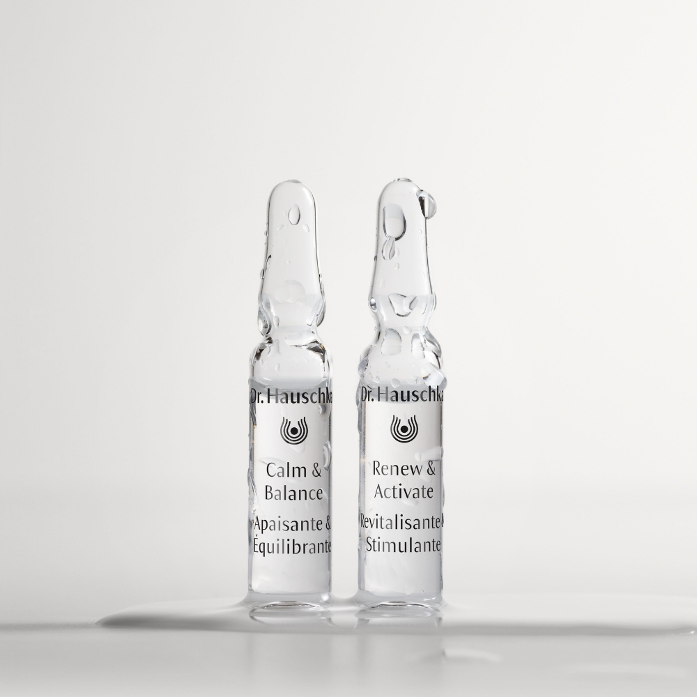 Dr. Hauschka - Calm And Balance Ampoules 28 Fiale Da 2 ml - Trattamento Anti-Rossore Viso