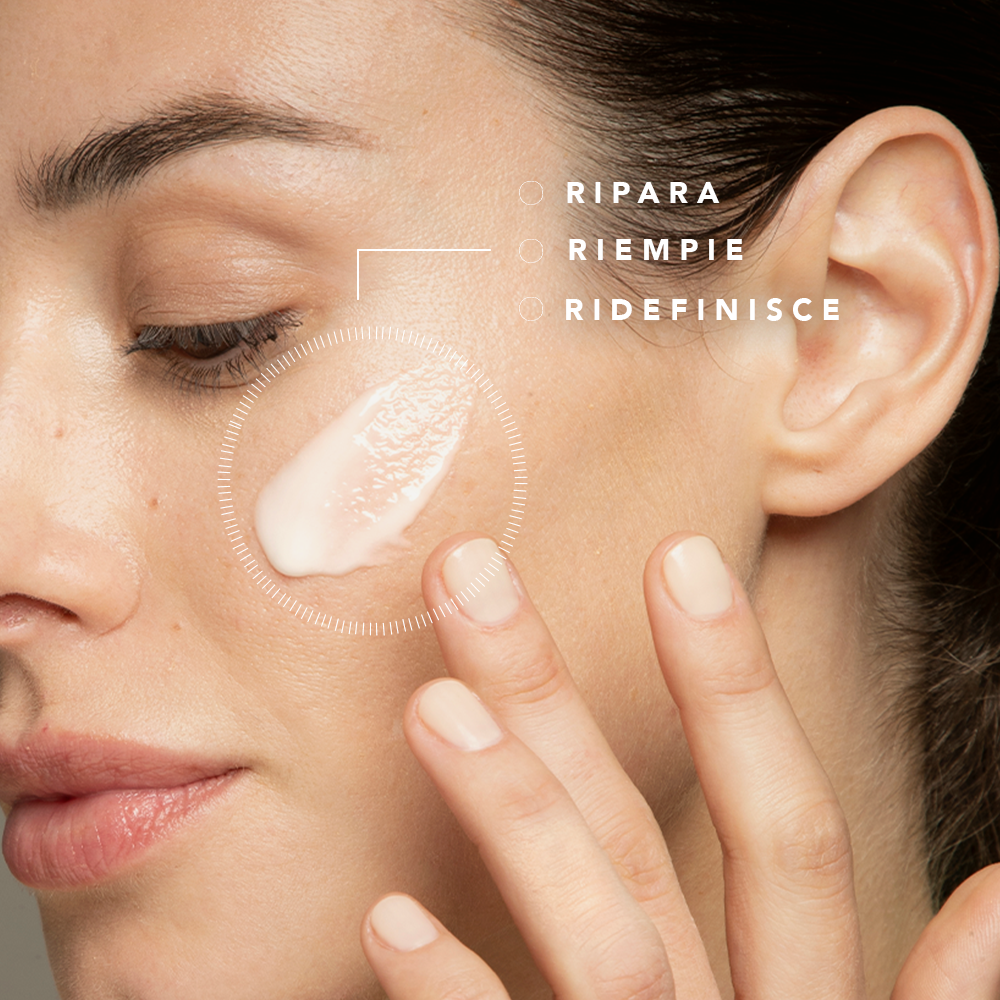 Somatoline SkinExpert, Volume Effect Crema Viso Giorno, Trattamento Viso Anti-età, Biopeptidi 50ml Somatoline SkinExpert, Volume Effect Crema Viso Giorno, Trattamento Viso Anti-età, Biopeptidi 50ml