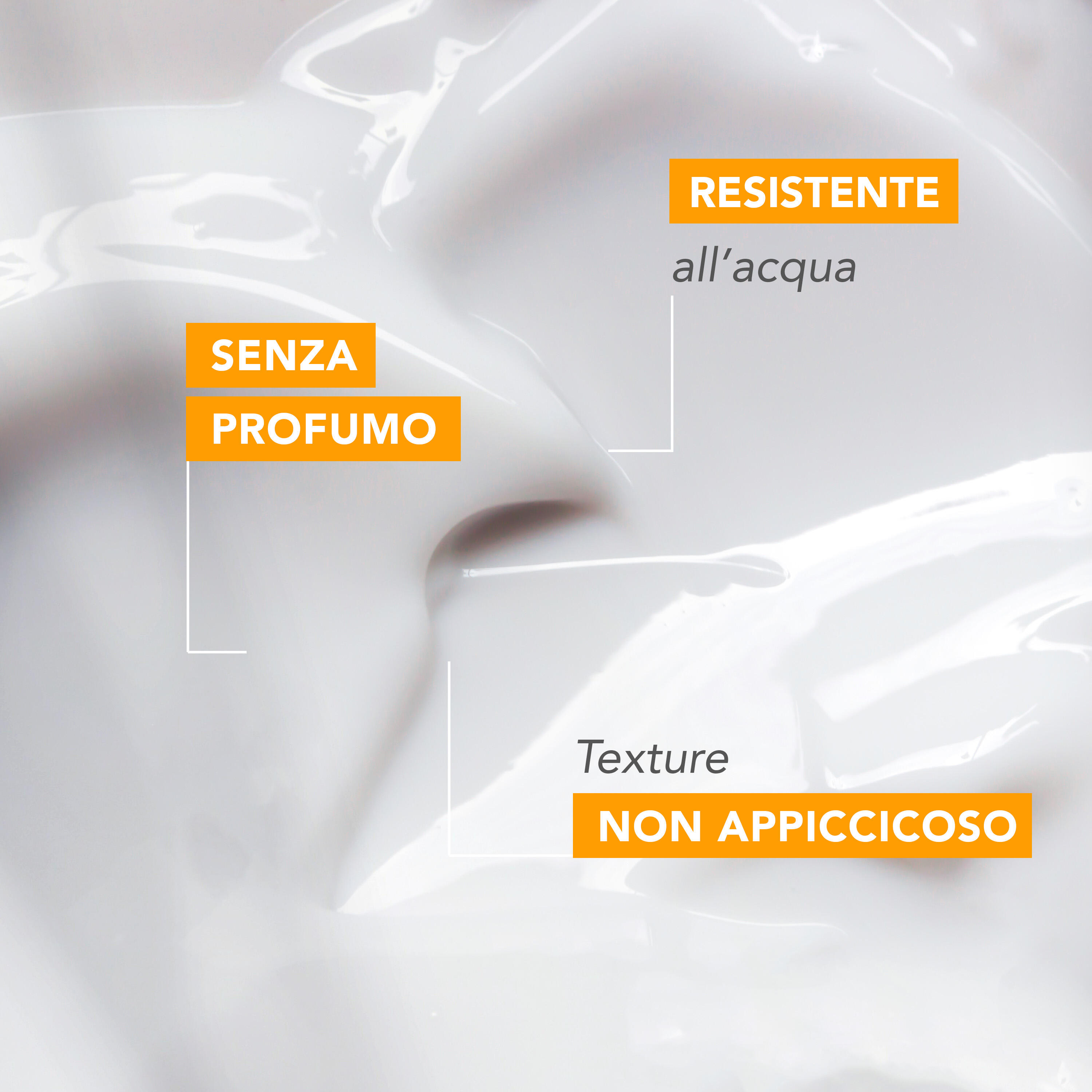 A-Derma - Protect - Spray Invisibile SPF50+ Protezione Solare Molto Alta Viso E Corpo 200 ml