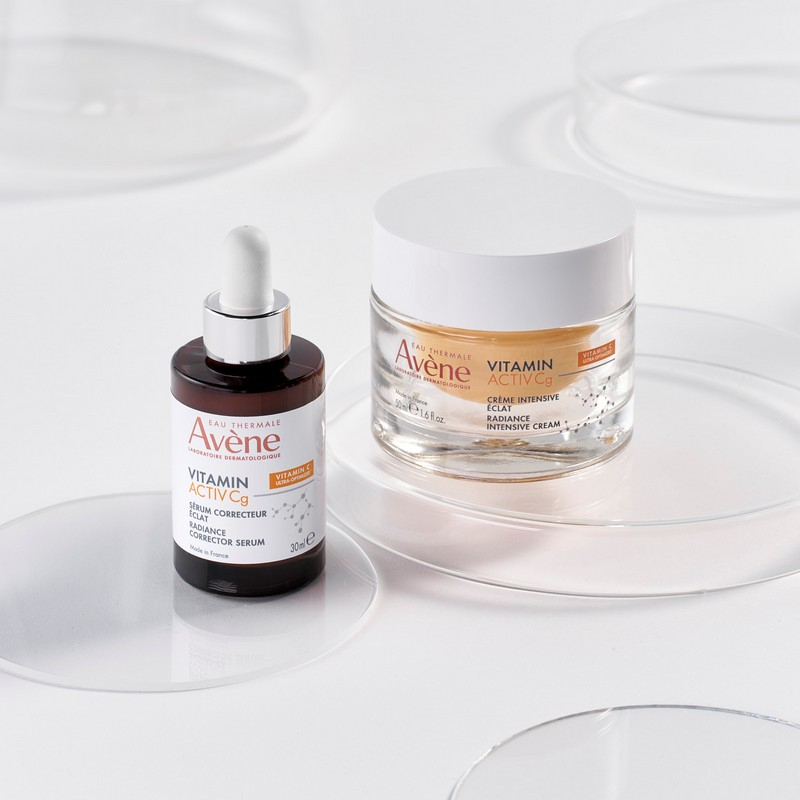 Eau Thermale Avène VITAMIN ACTIV Cg Siero Correttore Luminosità ANTI-ETA 30 ml Eau Thermale Avène VITAMIN ACTIV Cg Siero Correttore Luminosità ANTI-ETA 30 ml