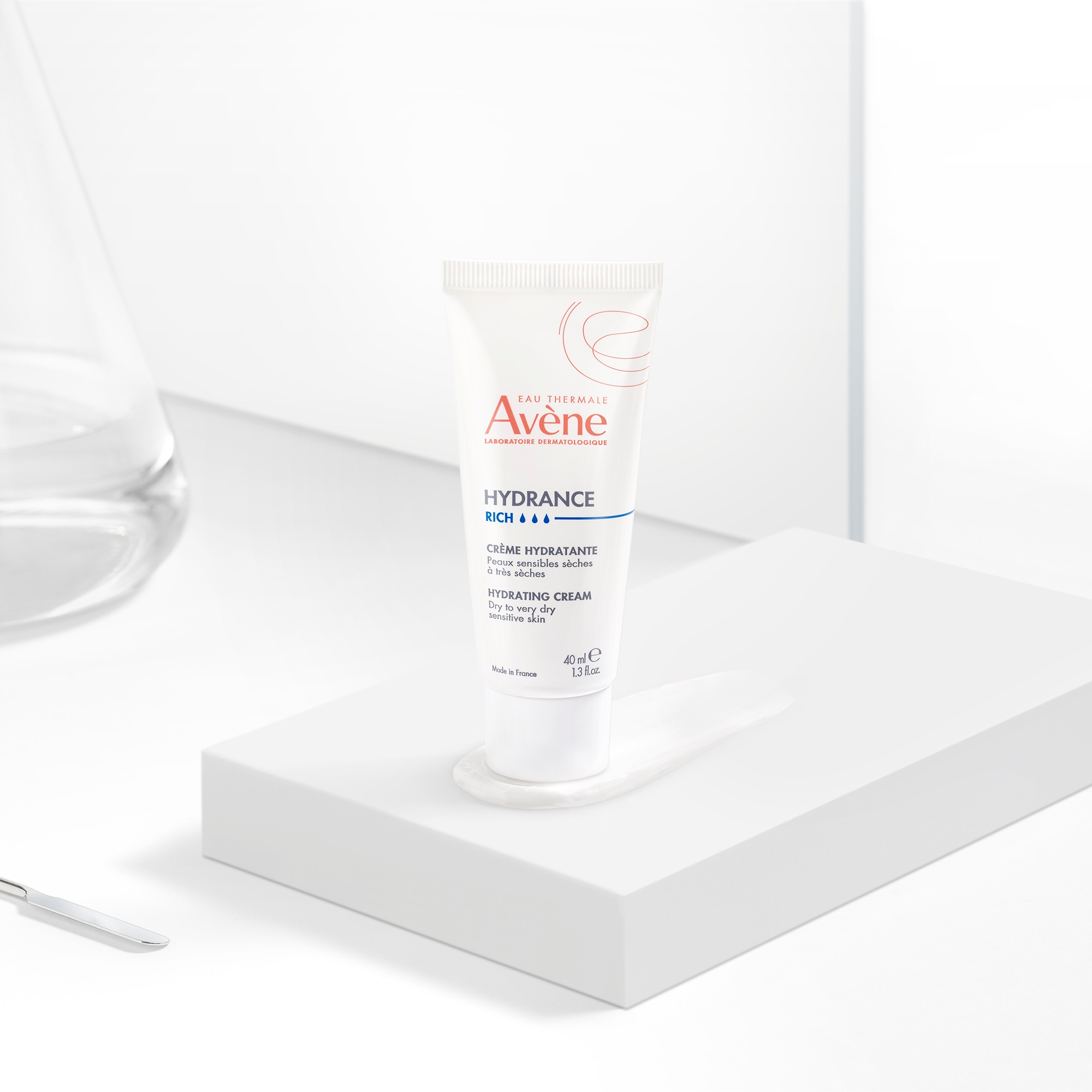 Eau Thermale Avène Hydrance Crema Idratante Ricca, 24h  Idratazione, con Acqua termale, Pelle secca e molto secca, 40ml 