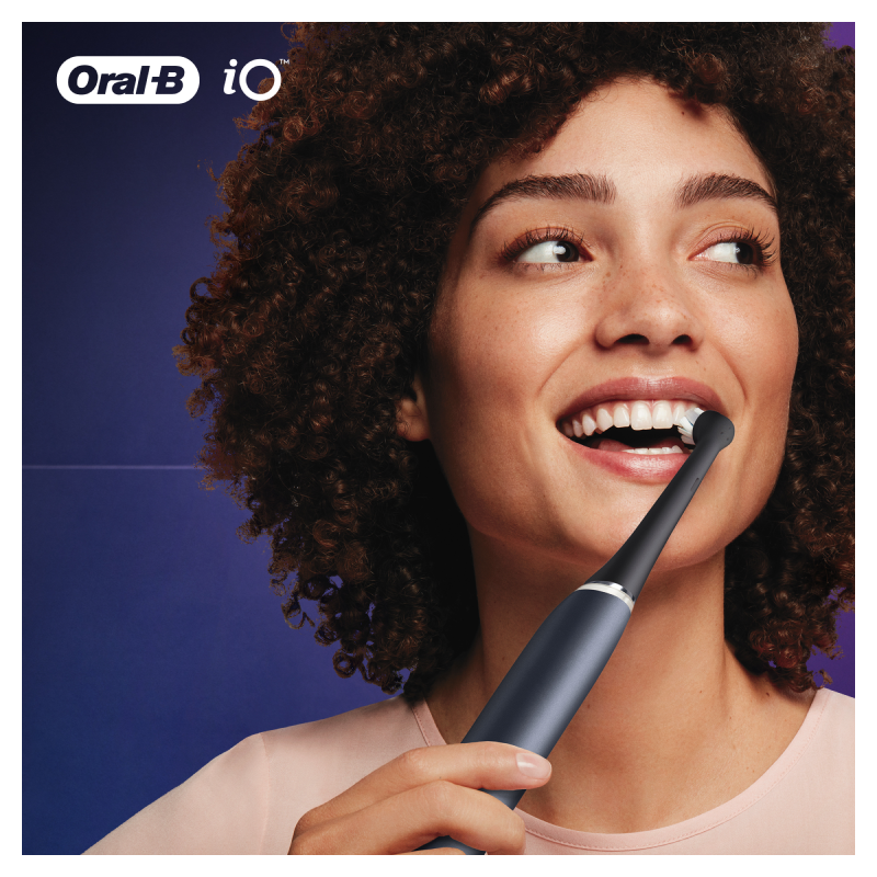 Testine Di Ricambio Nere Oral-B iO Ultimate Clean, 4 Pezzi
