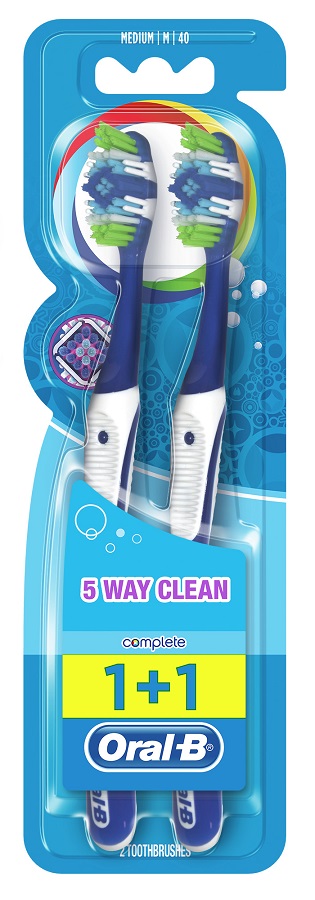 Oral-B Complete 5 Way Clean Spazzolino Manuale Medio 40 mm 2 Pezzi Oral-B Complete 5 Way Clean Spazzolino Manuale Medio 40 mm 2 Pezzi
