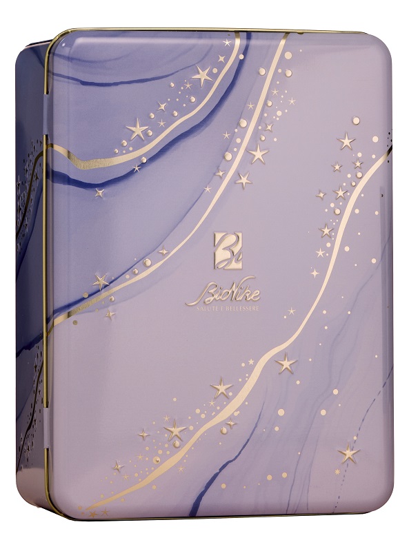 DEFENCE MY AGE KIT NATALE 2025