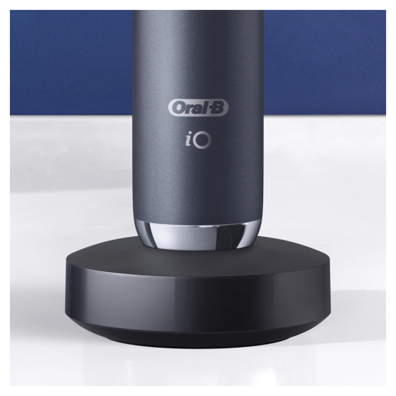 ORALB iO™ SERIES 9  BLACK - SPAZZOLINO ELETTRICO + 2 REFILL 