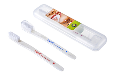 Nacrè ToothBrush Spazzolino con Setole Sbiancanti Nacrè ToothBrush Spazzolino con Setole Sbiancanti