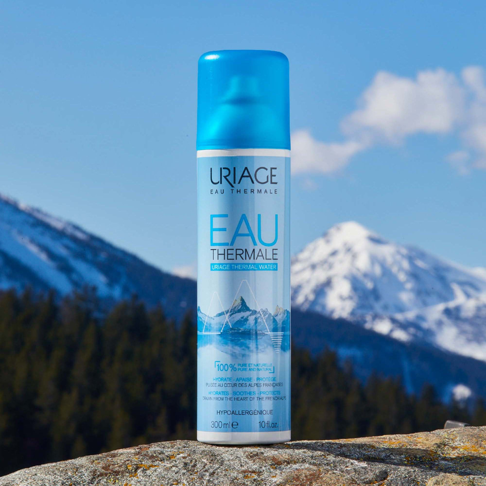 URIAGE EAU THERMALE D'URIAGE Spray fresco, multiuso, per tutta la famiglia. Idrata, lenisce, protegge. 100% pura e naturale - 300ML